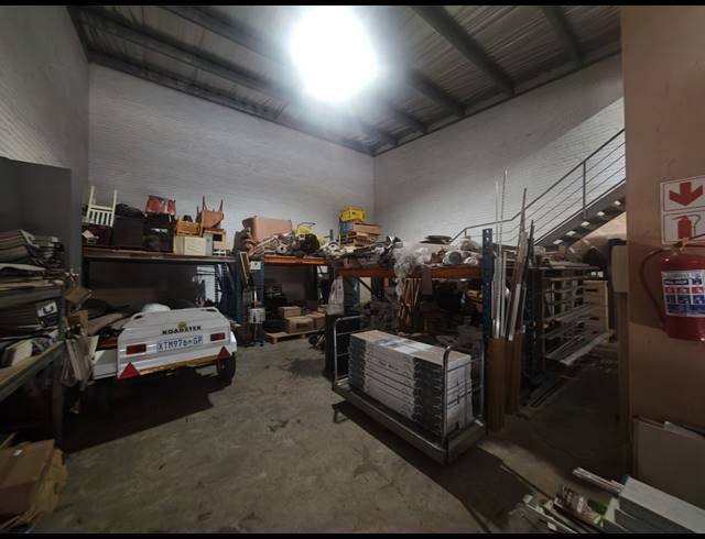 178M² FACTORY FOR SALE IN CITY DEEP